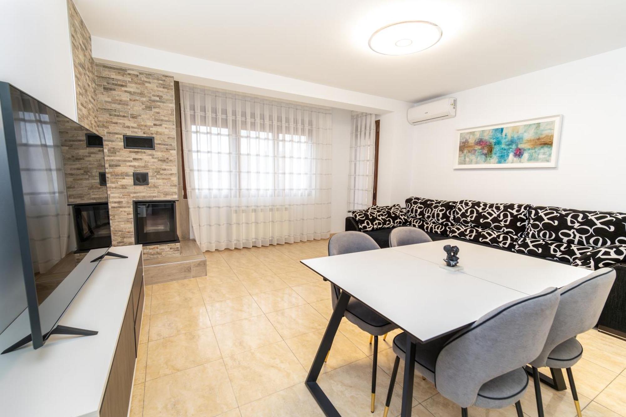 דירות ולדרוברס Casa Ianco &Rares מראה חיצוני תמונה